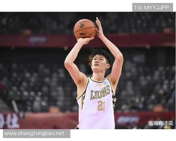 14+9!扣翻胡金秋!中国男篮未来核心内线 14+9!扣翻胡金秋!中国男篮未来核心内线