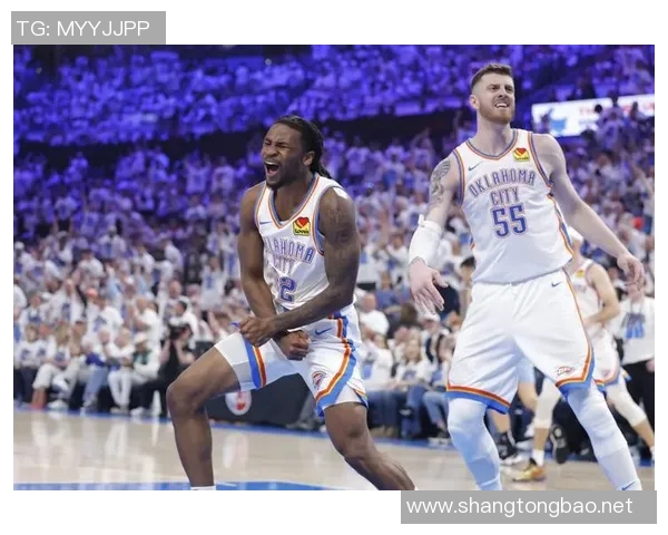 主打防守!卡森·华莱士三分4中2拿到6分2板4助5断 正负值+32! 主打防守!卡森·华莱士三分4中2拿到6分2板4助5断 正负值+32!