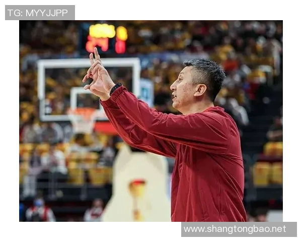 上海男篮两员大将受伤，李添荣将缺阵六周，郭士强观战未抓住机会！