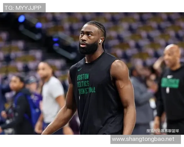 白曼巴称杰伦-布朗表现优于亚历山大，直言其是MVP