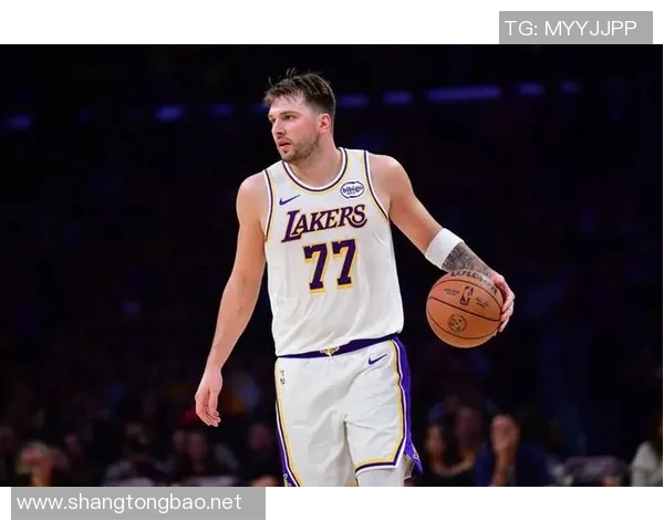 明日湖人战开拓者：东契奇将因腹股沟酸痛缺席比赛